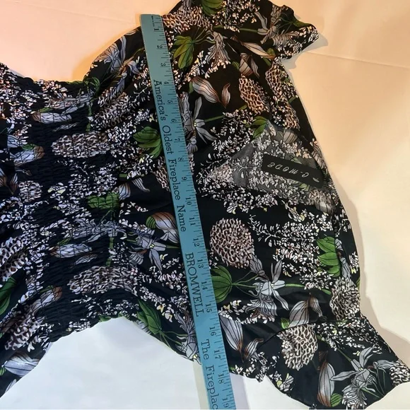 C-Mode Women’s NWT Short Sleeve Floral Pants Romper Jumpsuit Size L/XL - Picture 7 of 9